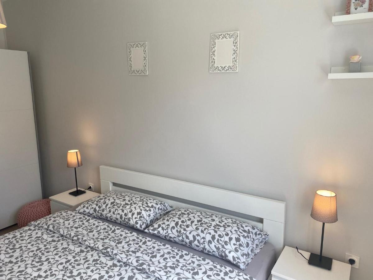 Apartman Irena 2 Dramalj Eksteriør billede