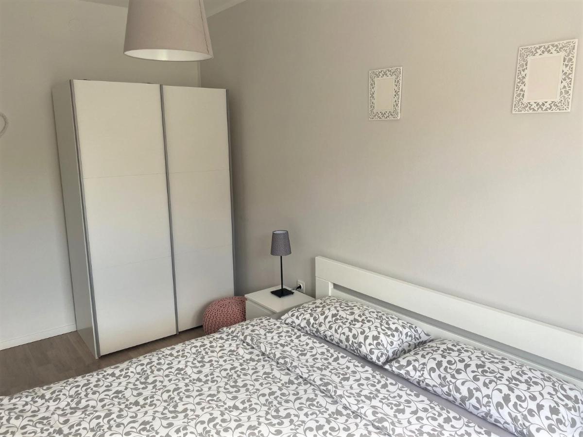 Apartman Irena 2 Dramalj Eksteriør billede